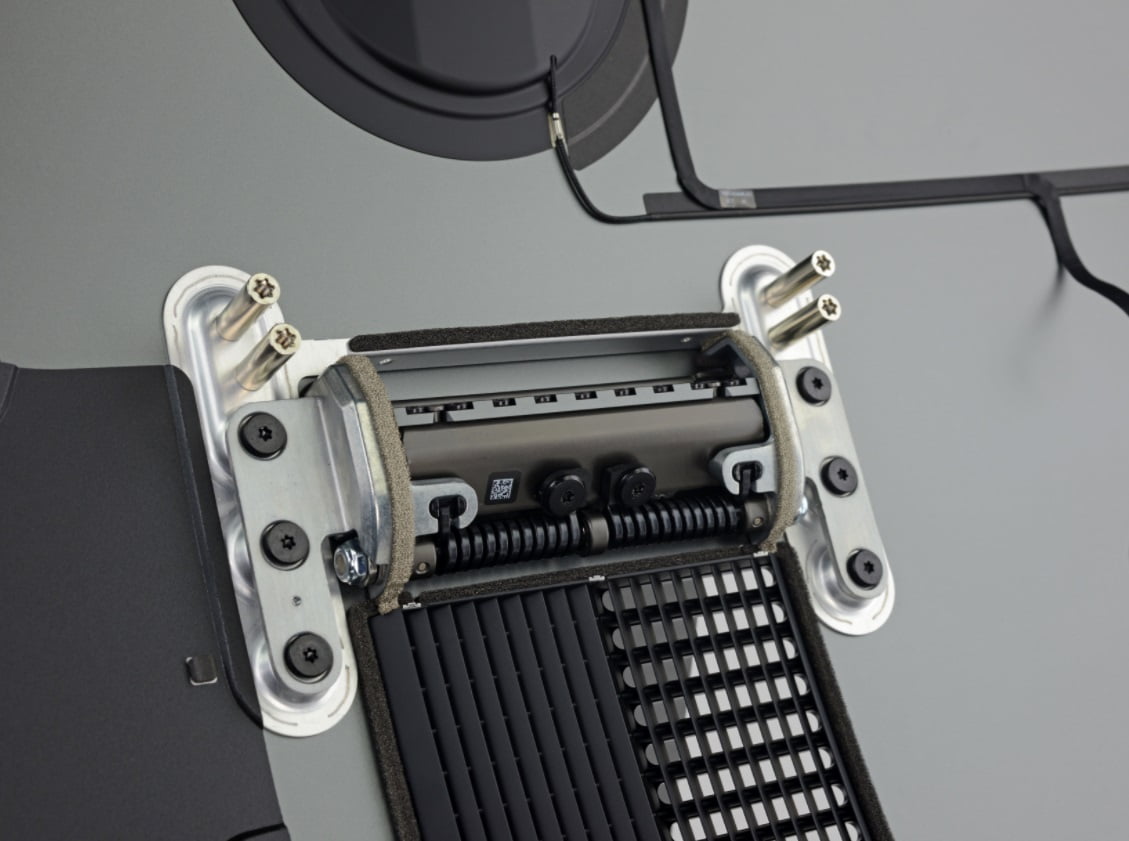 کالبدشکافی آی مک پرو