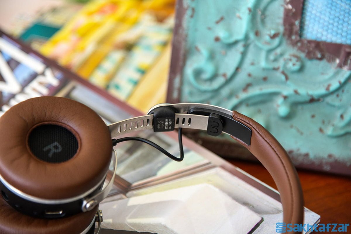 بررسی هدفون حرفه ایWireless  Aventho شرکت Beyerdynamic