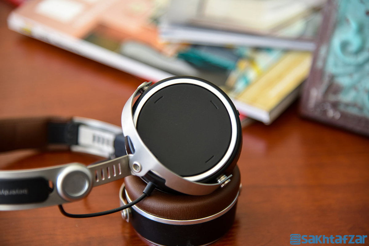 بررسی هدفون حرفه ایWireless  Aventho شرکت Beyerdynamic