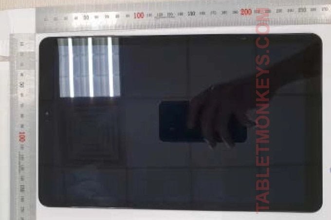 https://i-cdn.phonearena.com/images/article/107179-two_lead/Samsung-Galaxy-Tab-A2-XL-full-specs-list-leaks-ahead-of-launch.jpg