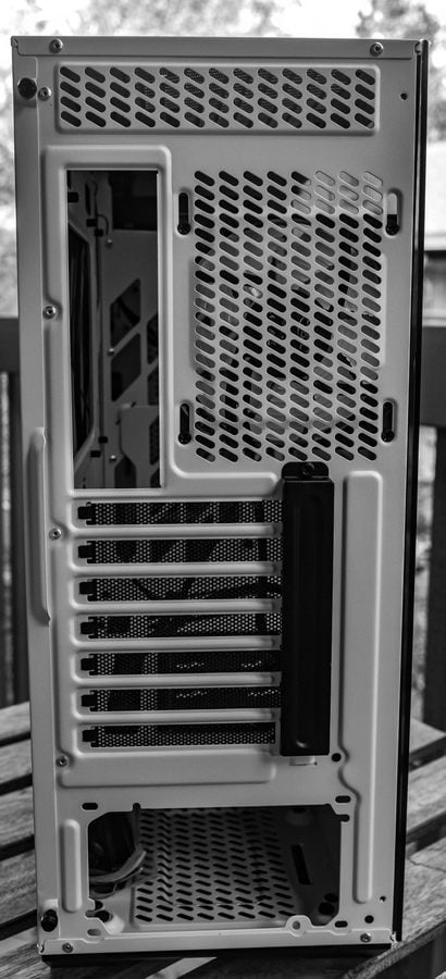 بررسی اجمالی کیس خوش قیمت و جذابWH  EARLKASE RGB شرکت DEEPCOOL