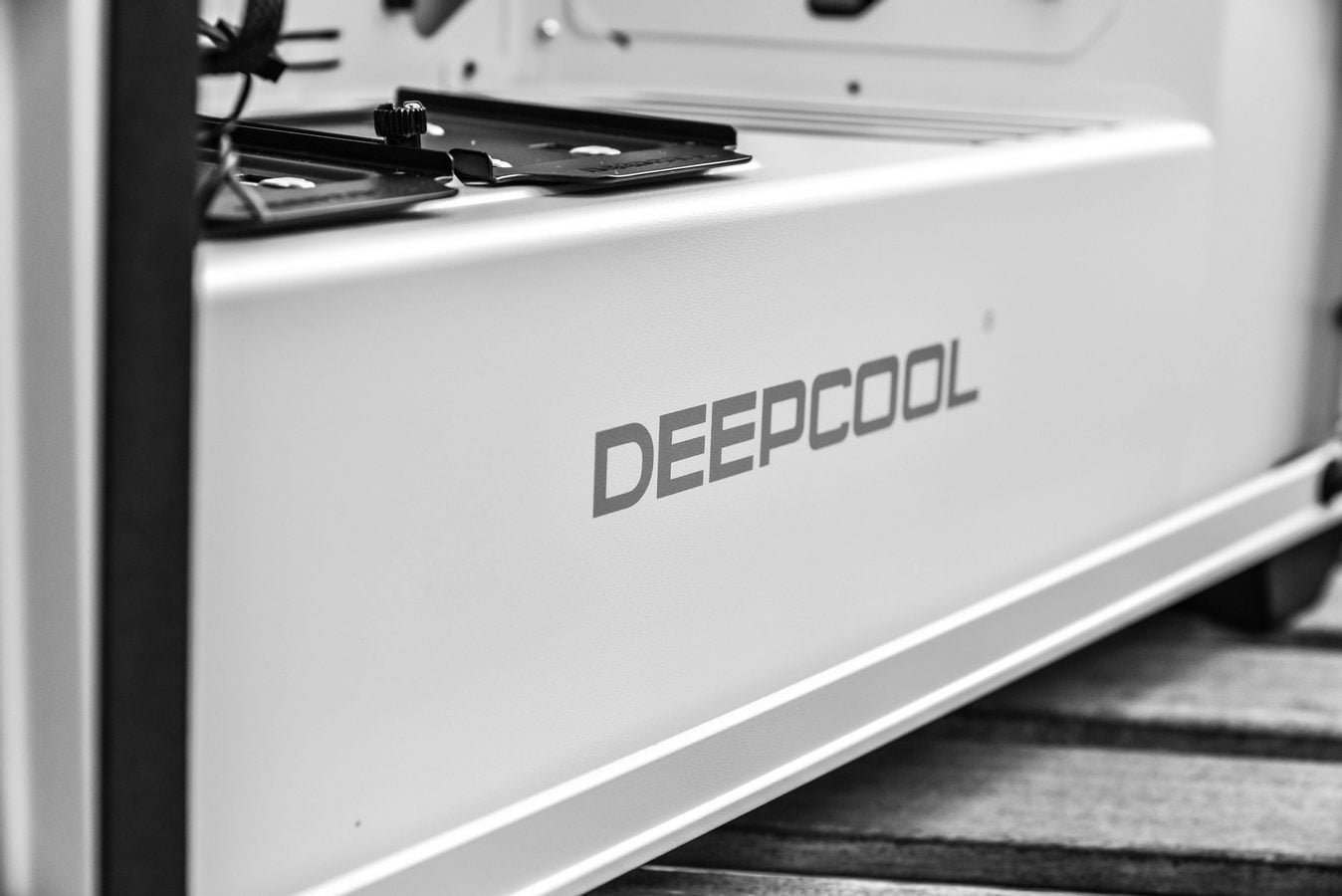 بررسی اجمالی کیس خوش قیمت و جذابWH  EARLKASE RGB شرکت DEEPCOOL