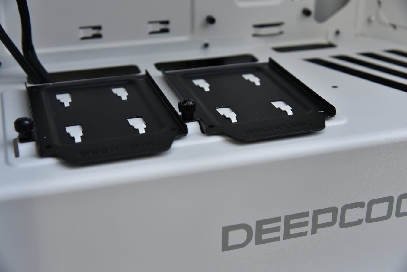 بررسی اجمالی کیس خوش قیمت و جذابWH  EARLKASE RGB شرکت DEEPCOOL