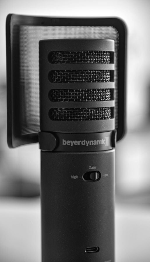 بررسی میکروفون حرفه ای Fox شرکت Beyerdynamic