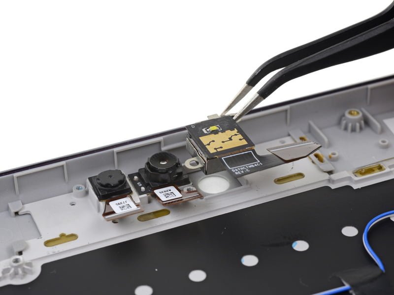 کالبدشکافی surface go