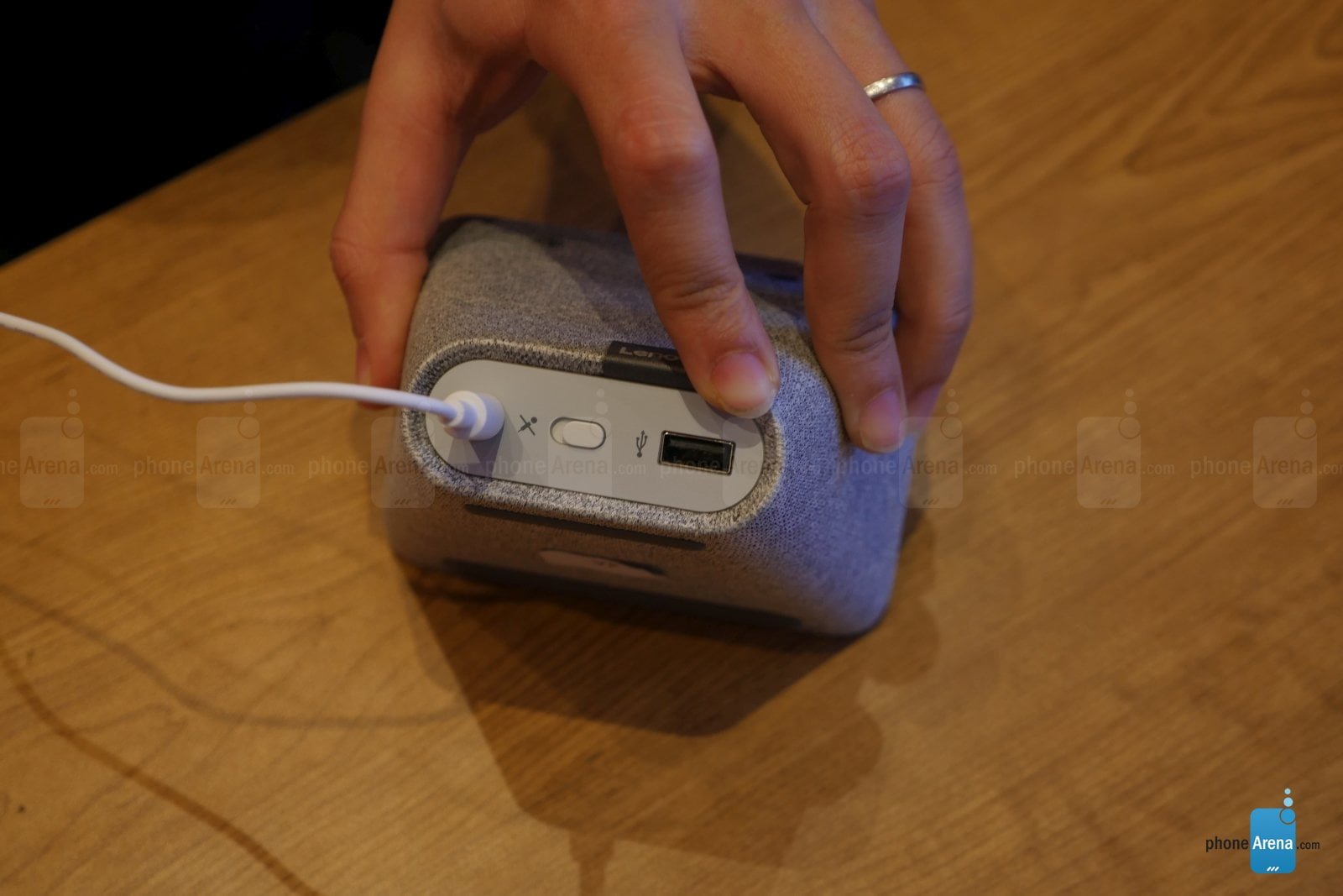 Lenovo Smart Clock ساعت هوشمند