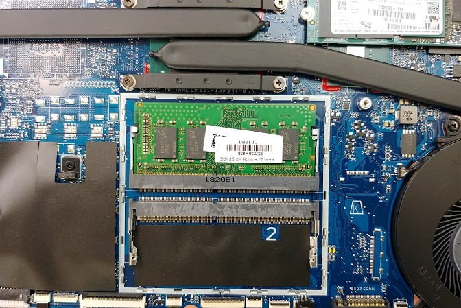 کالبدشکافی لپ تاپ HP EliteBook 1050 G1