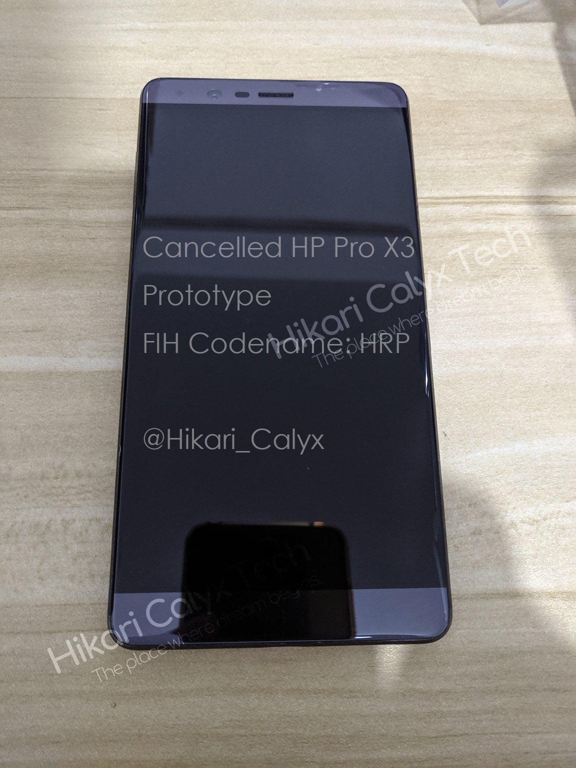 گوشی ویندوزی Pro x3 اچ پی