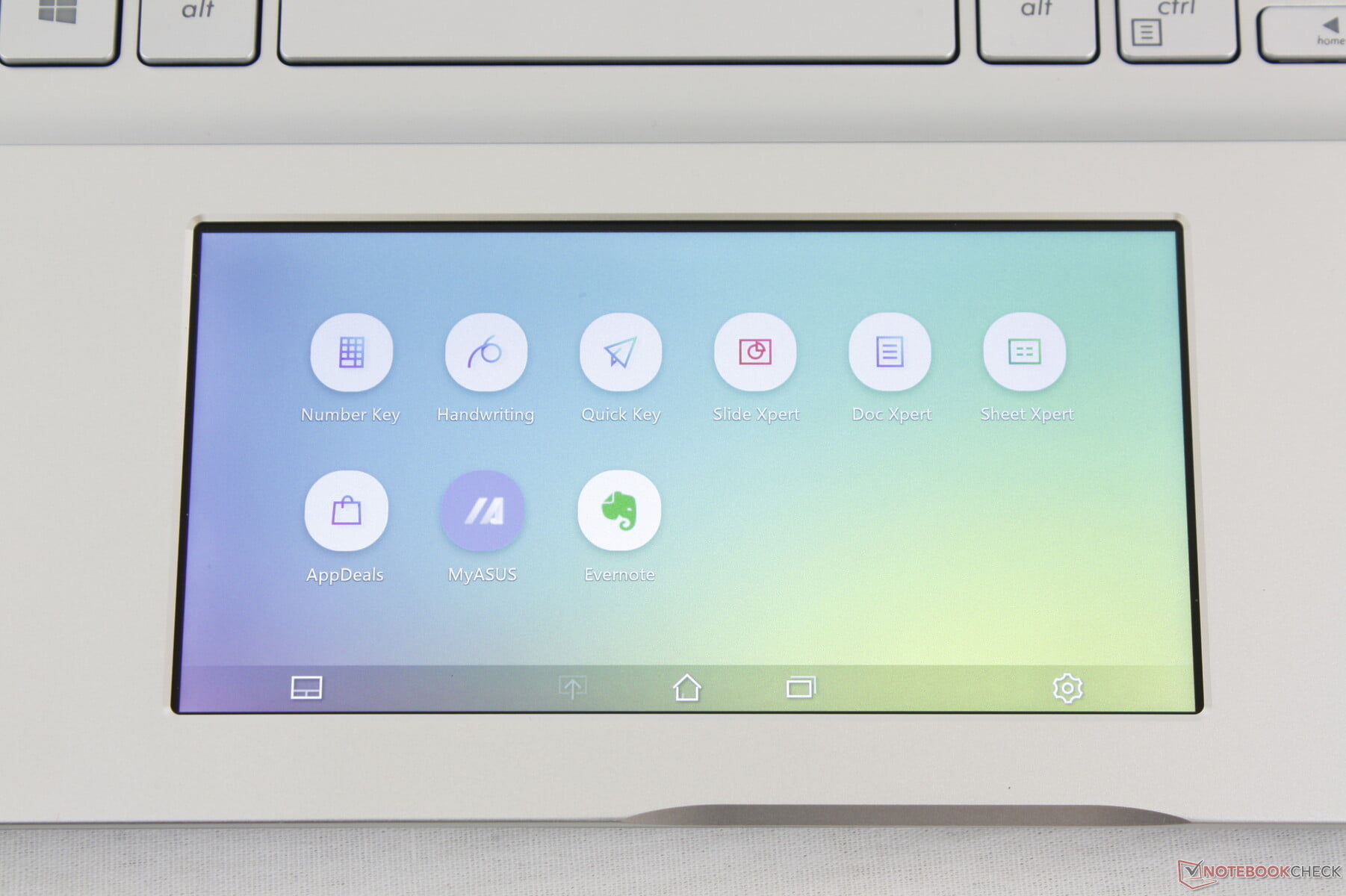 نگاهی به Asus ScreenPad؛ راه حل تعاملی جذاب ایسوس و مقایسه با تاچ بار اپل