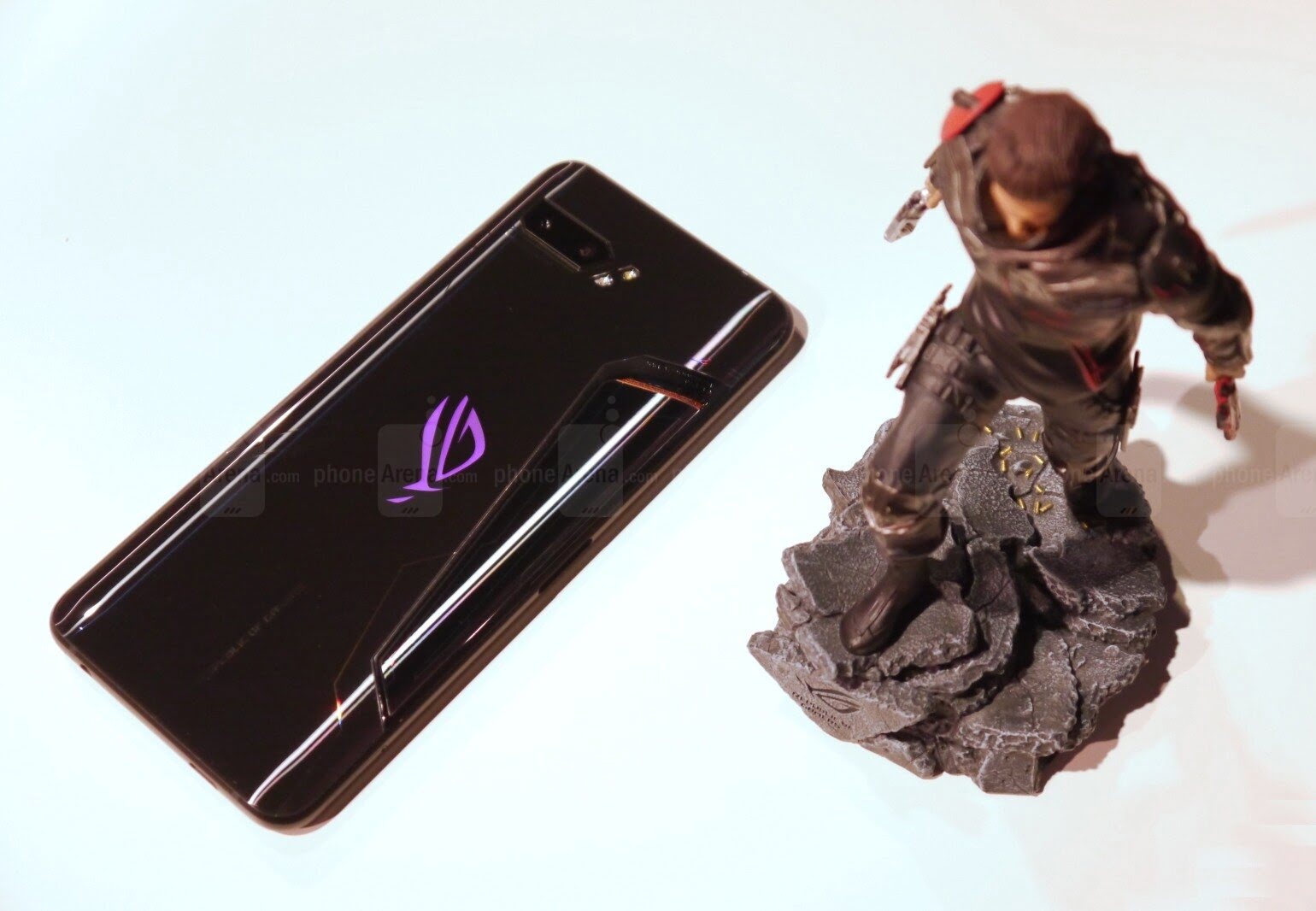 گوشی ROG Phone II ایسوس