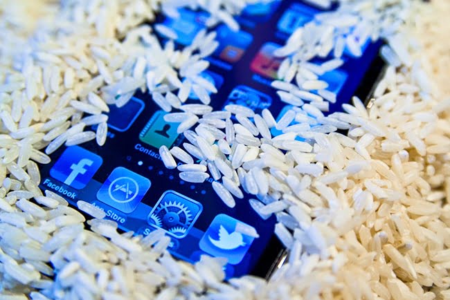 راهکار برای خیس شدن گوشی