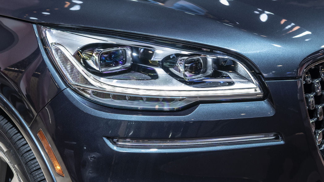 چراغ‌های جدید لینکلن Aviator 2020