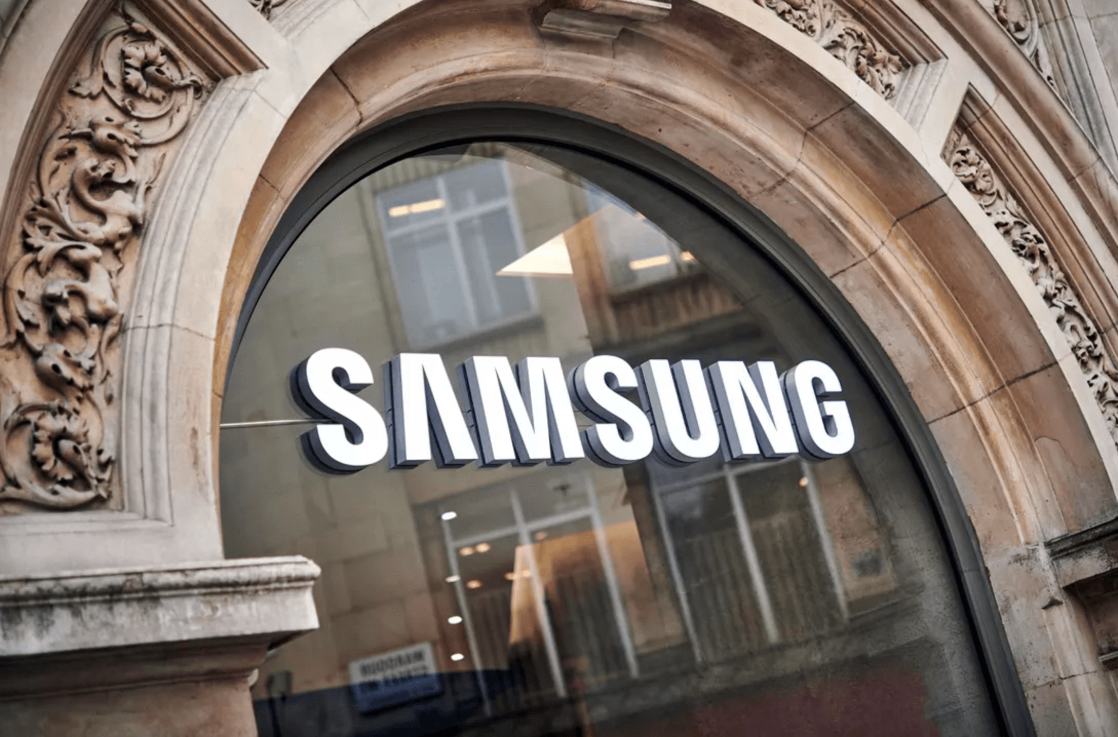 جدیدترین چیپست سامسونگ Exynos 990 با فناوری ساخت 7nm EUV معرفی شد