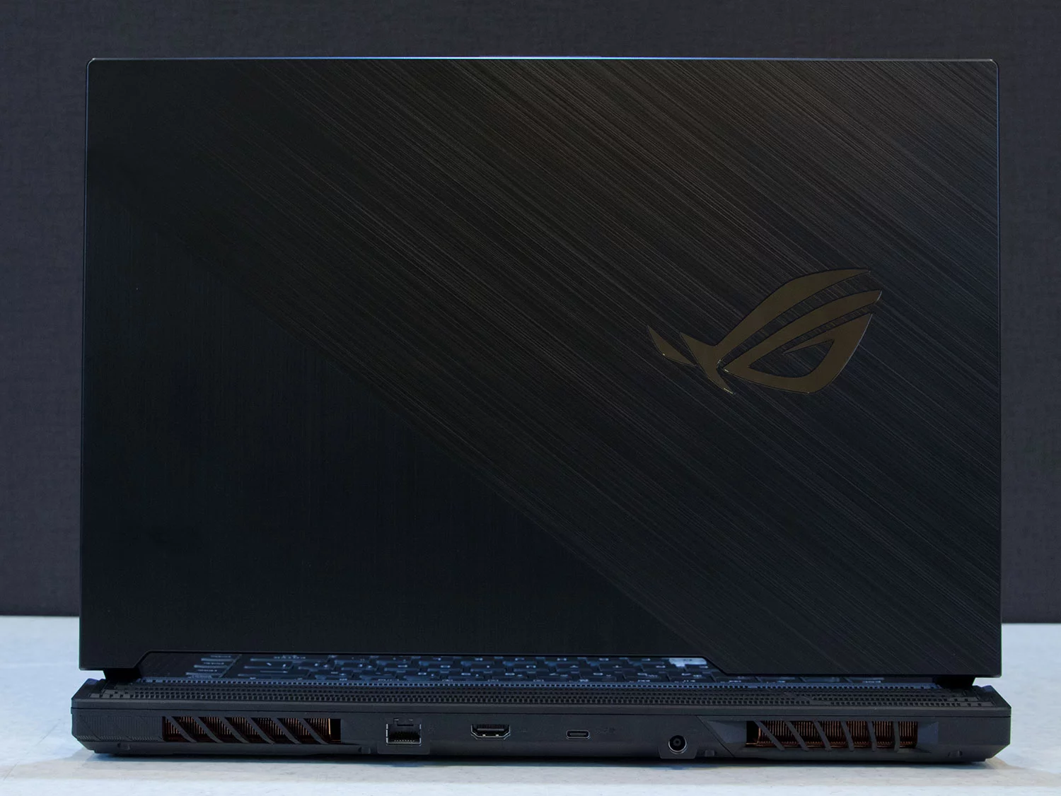 بررسی لپتاپ ASUS ROG STRIX G531GU-AL180