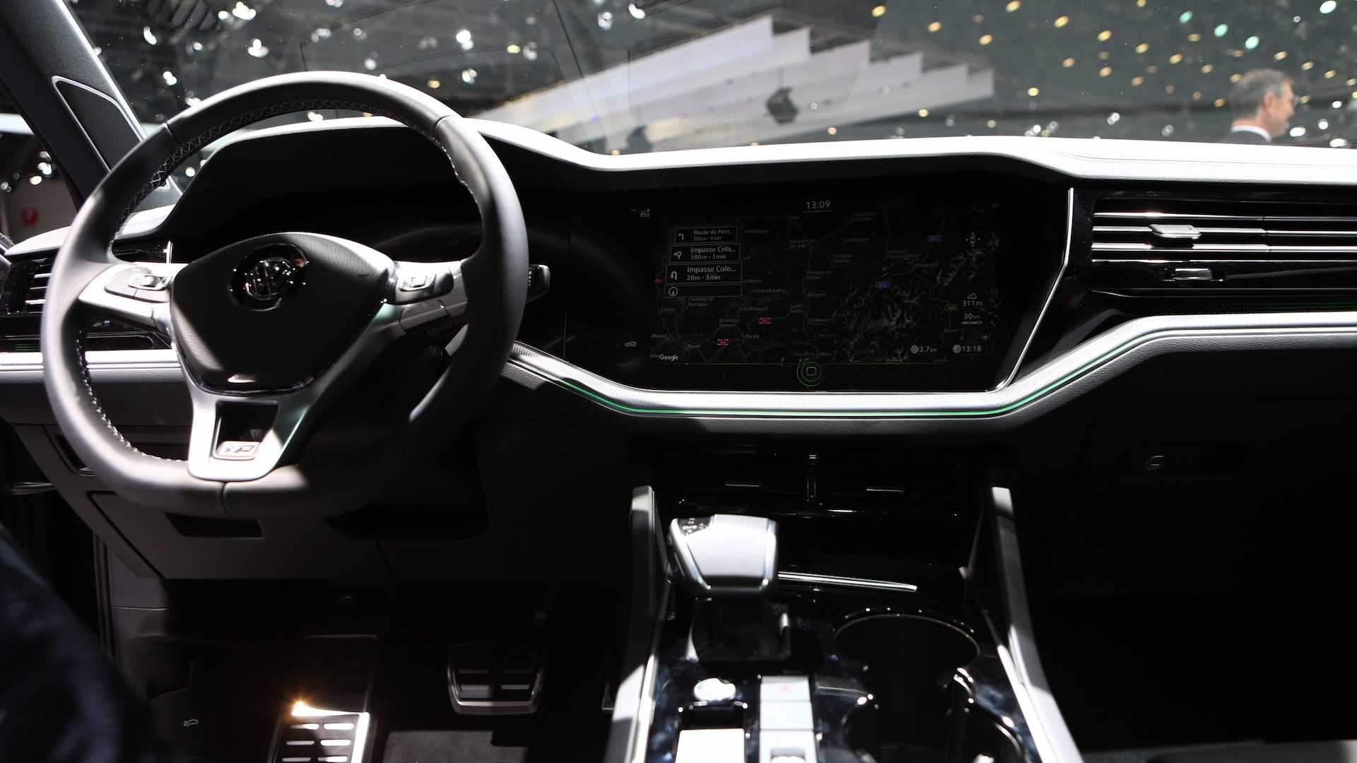 فولکس واگن شاسی بلند Touareg R