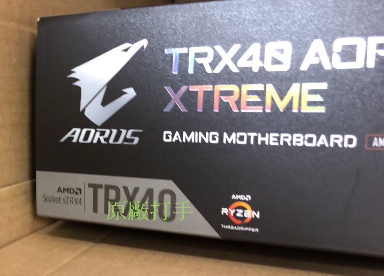اولین تصویر از بسته بندی یک مادربرد AMD TRX40 لو رفت