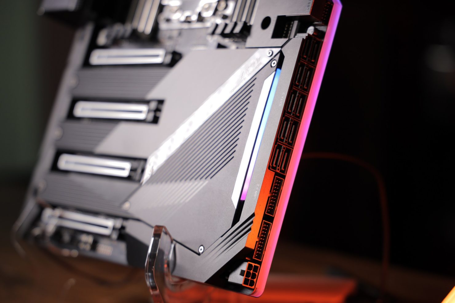 معرفی پردازندههای نسل سوم Ryzen Threadripper در 16 آبان ماه