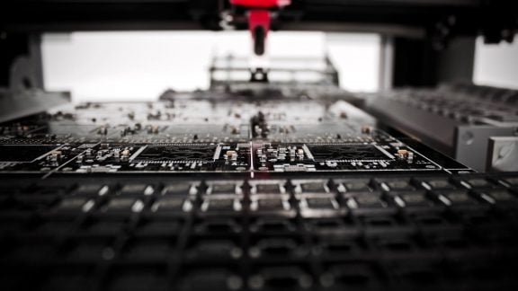 پیش‌بینی کاهش 3.4 درصدی فروش کامپیوتر در بازار جهانی تحت تأثیر ویروس کرونا