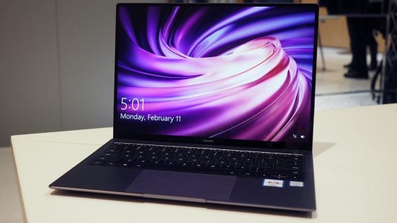 جعبه‌گشایی لپتاپ میت‌بوک X Pro 2019 هوآوی