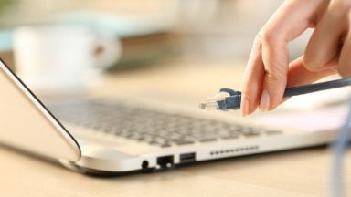 آموزش اشتراک گذاری اینترنت در ویندوز 10