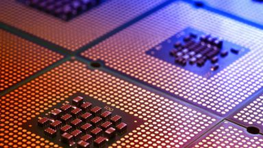 تصویری از پشت پردازنده‌های اینتل