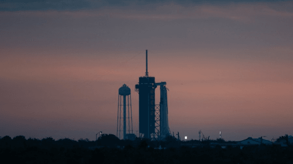 پرتاپ 2 فضانورد آمریکایی به فضا