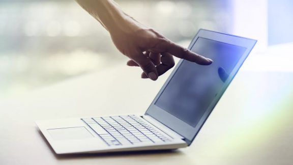 خرید کامپیوترهای لمسی