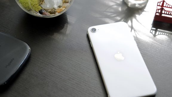 iPhone SE 2020