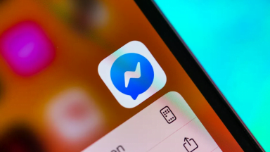 نرم افزار فیسبوک