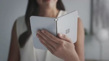 گوشی هوشمند دو نمایشگر Surface Duo مایکروسافت