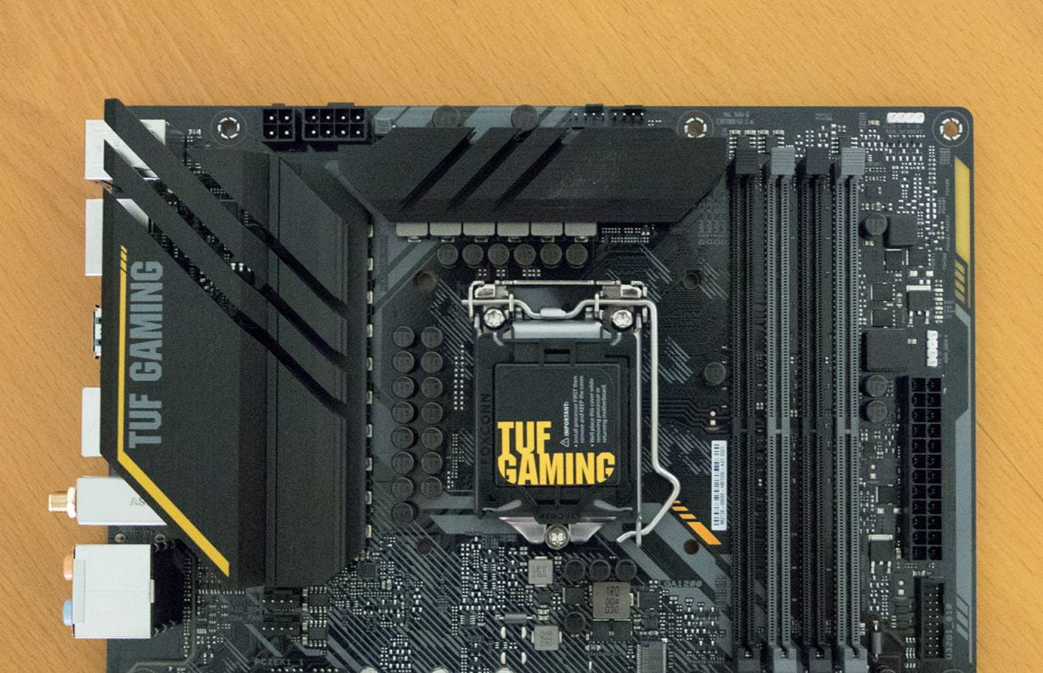 بررسی مادربرد ASUS TUF GAMING Z490-PLUS (WI-FI)