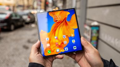 Huawei Mate XS
