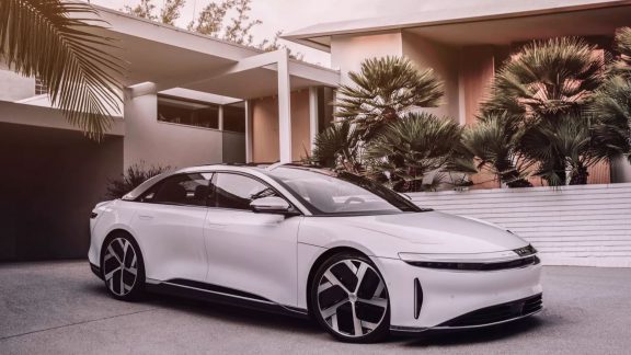 Lucid Air معرفی شد - رقیب ماشین‌های برقی تسلا