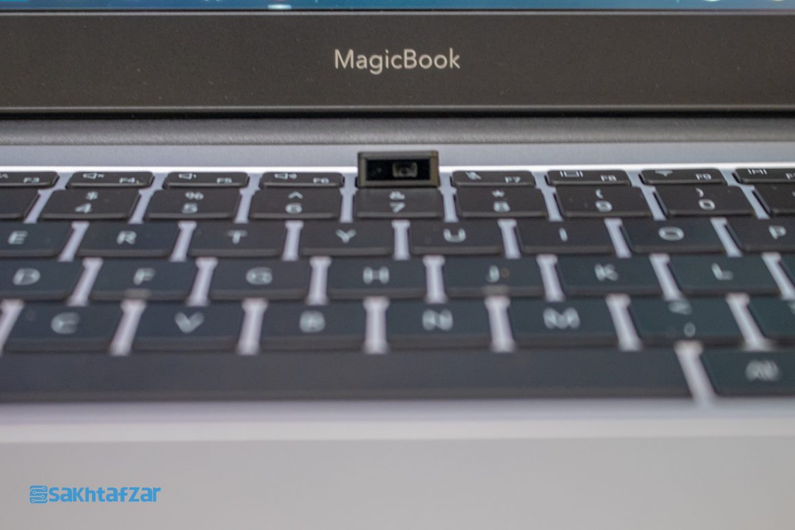 لپ تاپ مجیک بوک 14 آنر