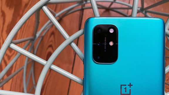 وان پلاس 8تی