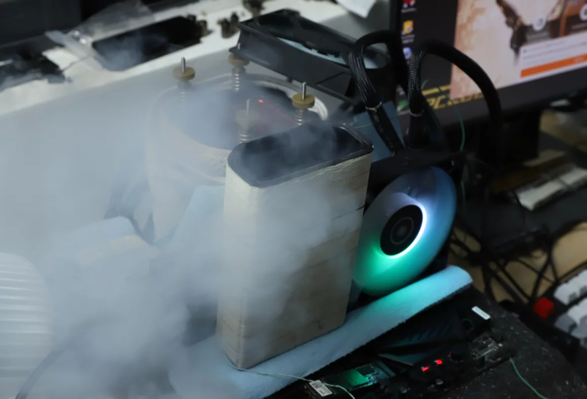 اورکلاک Radeon RX 6800 XT به 2800 مگاهرتز