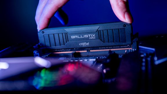 حافظه Crucial Ballistix Max