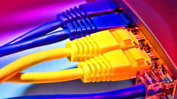 مقدار نفوذ اینترنت در نقاط مختلف جهان (روستایی و شهری)