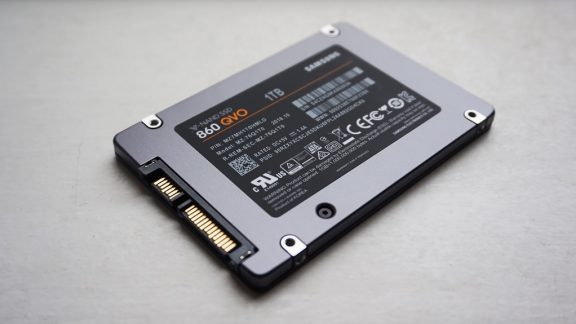 کاهش 15 درصدی قیمت SSD