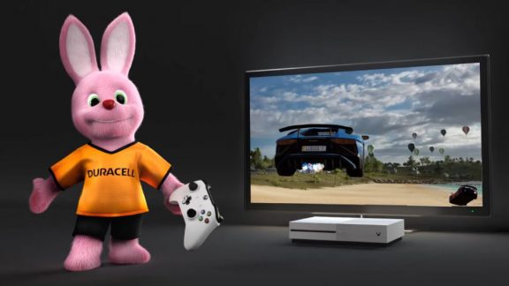 دسته‌ Xbox با باتری AA کار می‌ کند - قرارداد طولانی مدت با Duracell