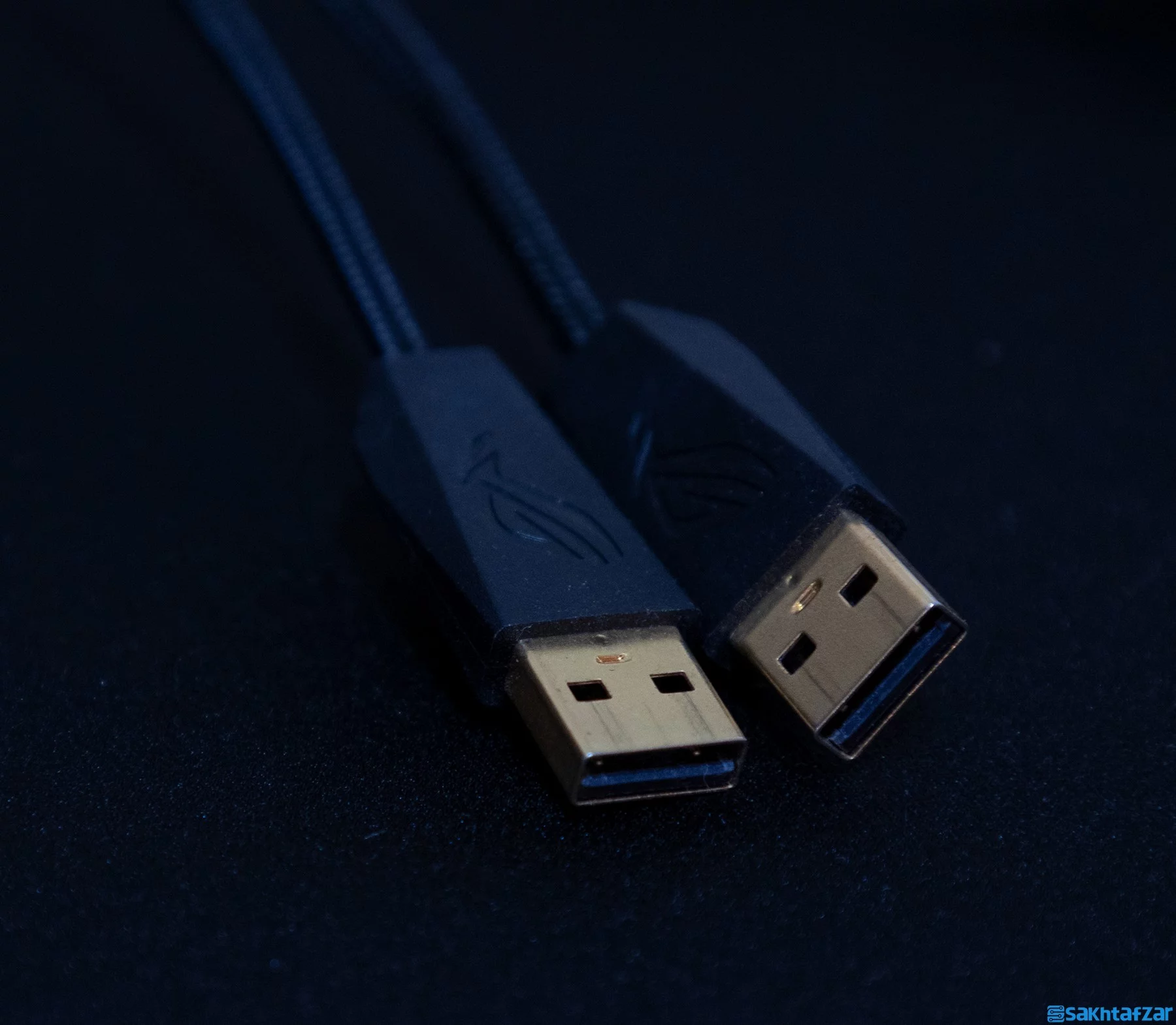 [تصویر:  ROG-Chakram-Balteus_23.jpg.webp]