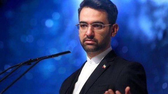 مدیریت پیرمردها در دوره جوانان – انتقاد وزیر ارتباطات و فناوری اطلاعات