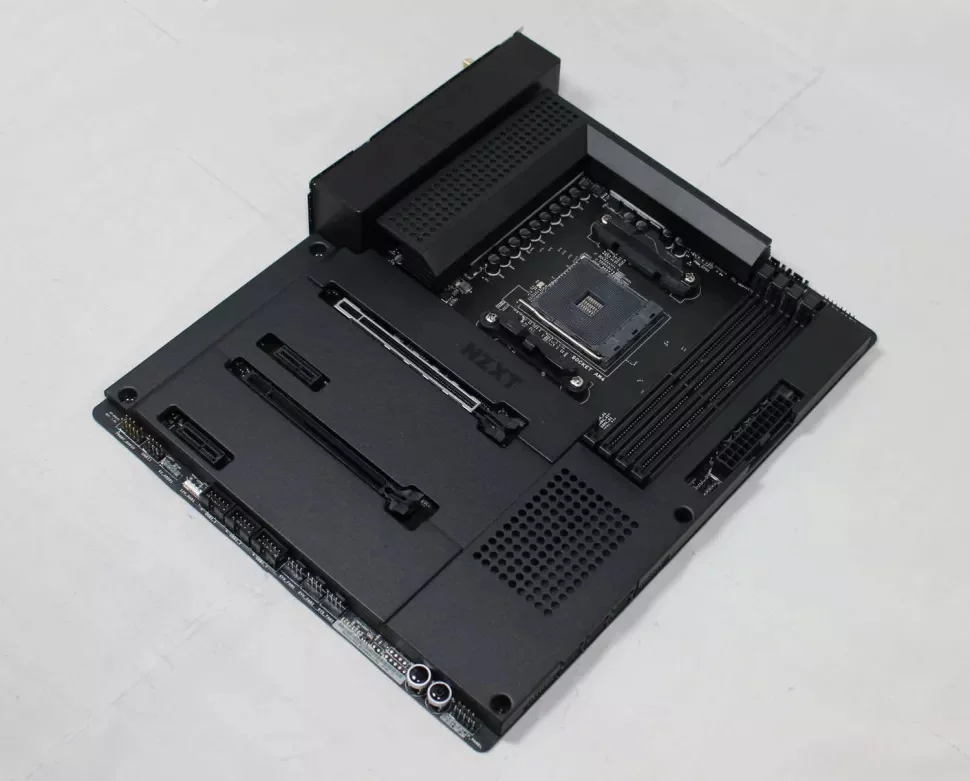 مادربرد NZXT N7 B550