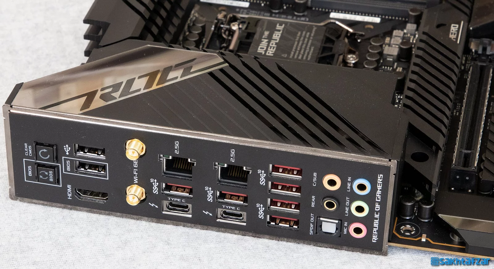 بررسی مادربرد ASUS ROG MAXIMUS XIII HERO