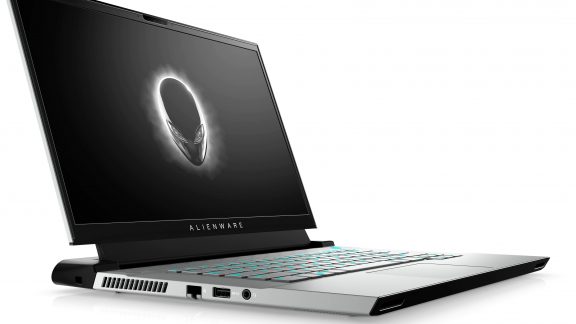 لپ تاپ Alienware M15