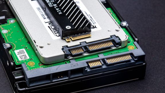هارد دیسک و SSD
