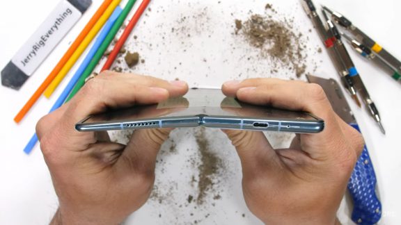 تست مقاومت میت X2 هواوی