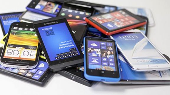 برنامه 5 ساله تولید 14 میلیون گوشی