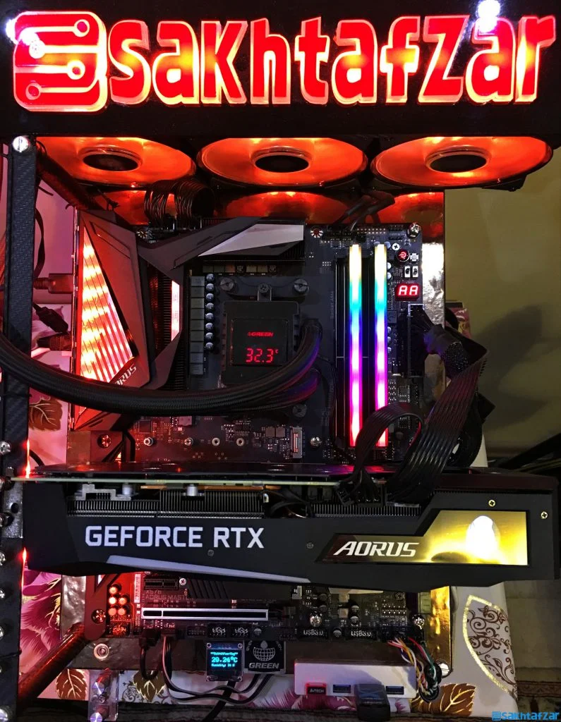 تصویر سیستم تست برای کیت رم آئوروس گیگابایت GIGABYTE AORUS RGB 2X8G 4400MHz CL.19