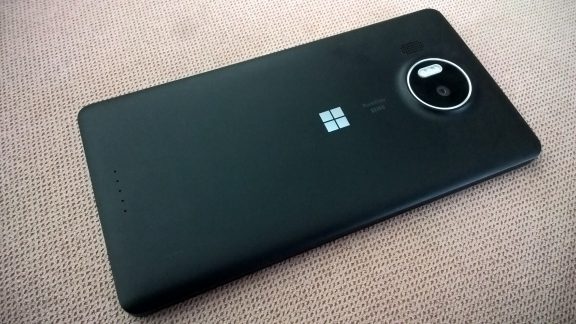 اجرای ویندوز 11 در Lumia 950 XL نوکیا